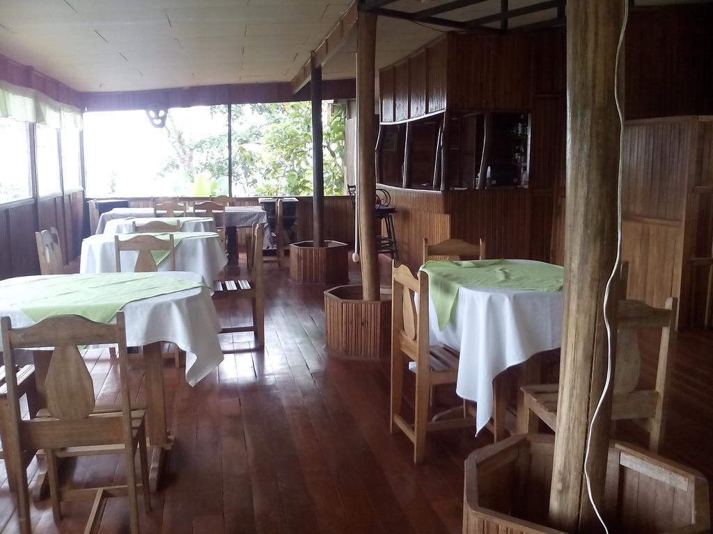 Green Mountain And Lodge ตูร์เรียลบา ภายนอก รูปภาพ