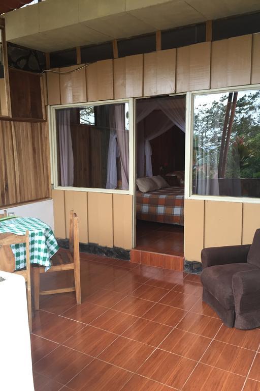 Green Mountain And Lodge ตูร์เรียลบา ภายนอก รูปภาพ